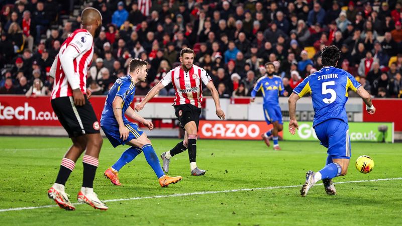 Nhận định bóng đá Leeds United vs Brentford trận 03h00 ngày 22/03